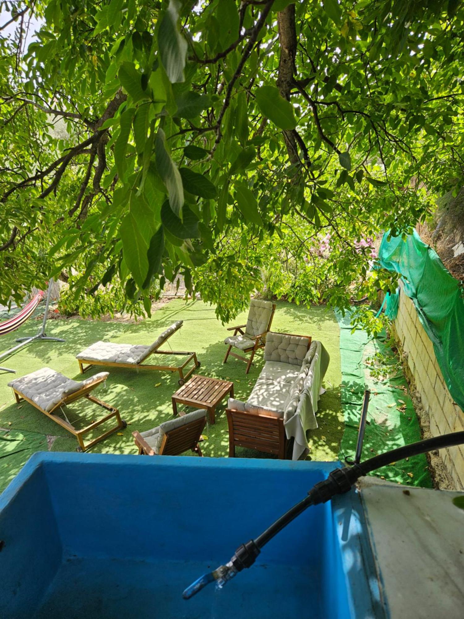 La Huerta Del Castillo Con Su Caz De Agua - Enjoy Life & Relax Castillo de Locubin Exterior photo